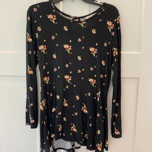 Matilda Jane medium black top